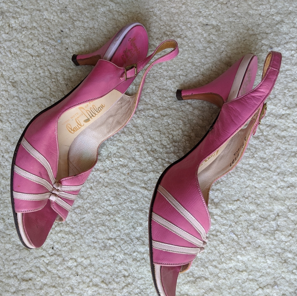 A'mano handmade open toed low heels